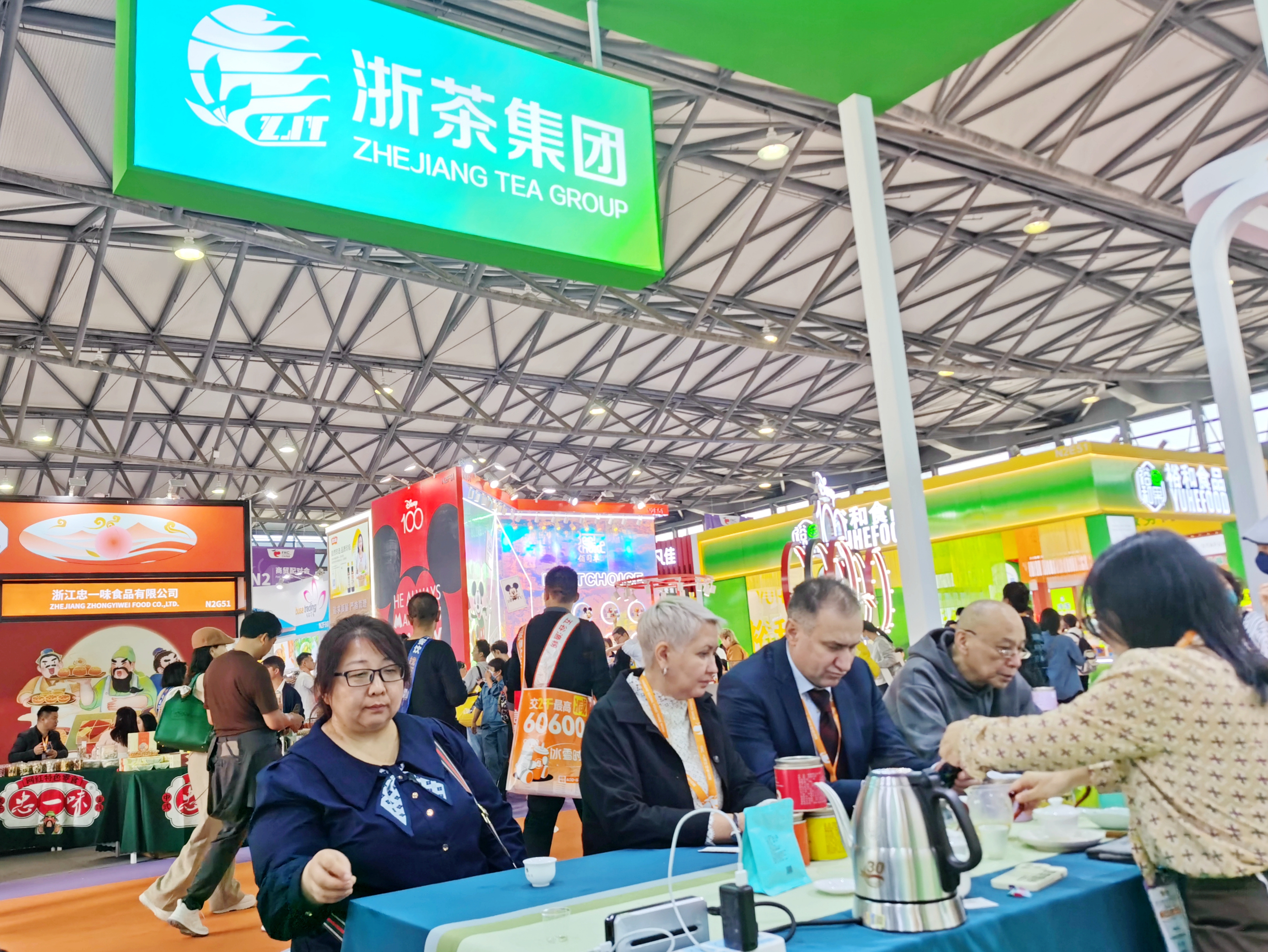 MK SPORTS参加上海FHC环球食品展
